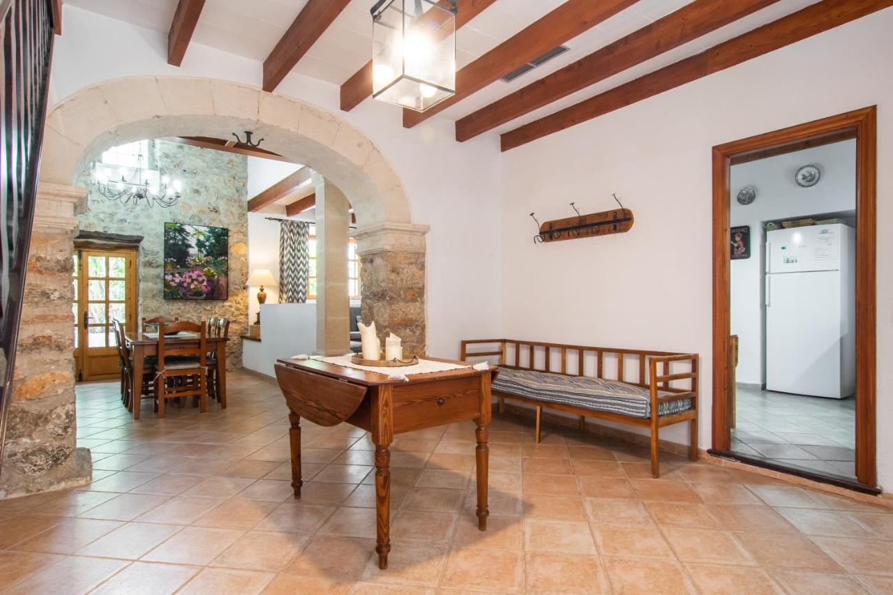 Fabulous Rural House With Views To The Mountains With Swimming Pool *